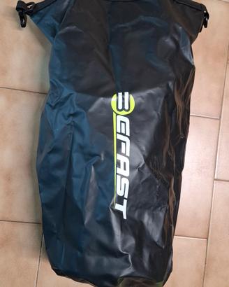 borsa sella moto e altri accessori 