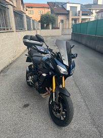 Tracer 900