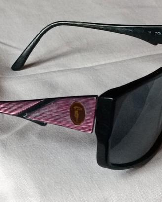 Occhiali da sole vintage Trussardi – Squadrati 