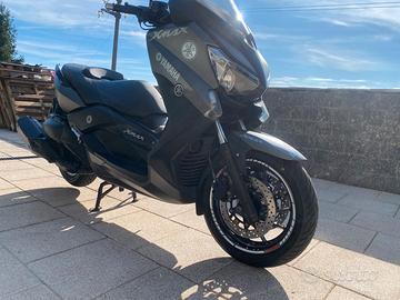 Yamaha Xmax