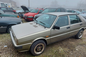 Lancia delta lx