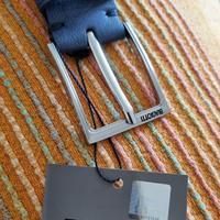 Cintura Laura Biagiotti, nuova, 120 cm, da 39 a 19