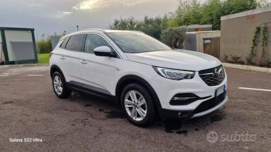 Opel grandlandX