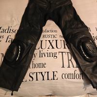 pantaloni pelle moto