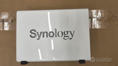 NAS synology ds115j (possibilità disco a parte)