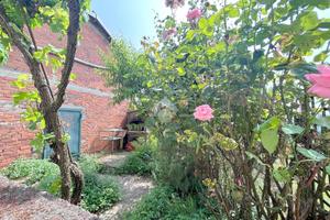 CASA SEMINDIPENDENTE A ROCCA D'ARAZZO