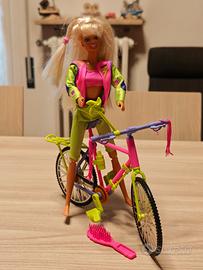 Barbie Bicyclin' Mattel 1993 in bicicletta vintage