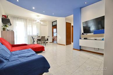 3 LOCALI A SALGAREDA