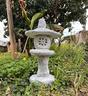 statua-pagoda-giapponese-lampada-lanterna-giardino
