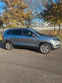 skoda karoq 1.0 tsi cambiò manuale 