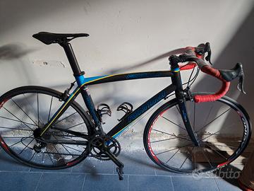 bici da corsa in carbonio 