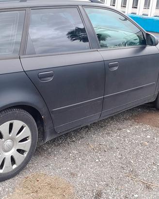 veicolo Audi A4
