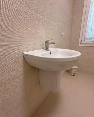 SET LAVABO E RUBINETTERIA NOBILI- NUOVO MAI USATO