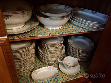 Servizio piatti decorato
