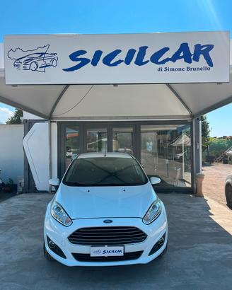 Ford Fiesta 1.0 80CV 5 porte Black & White Edition