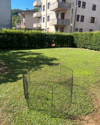 Recinto per cani modulabile e pieghevole