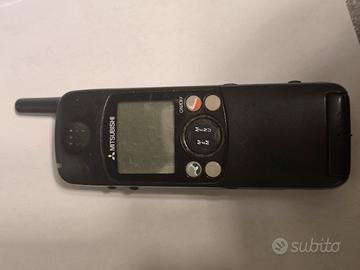 Telefono vintage Mitsubishi MT-30T GSM – da collez
