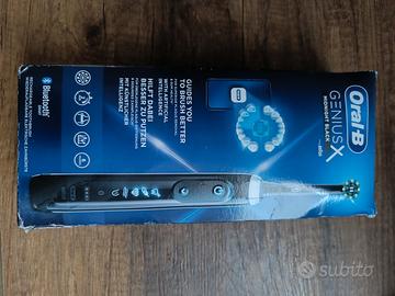 Spazzolino elettrico oral b Genius x
