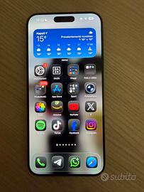 iPhone 15 Pro Max
