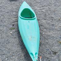 Kayak verde acqua usato – leggero e resistente