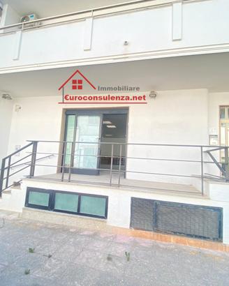 Locale nel centro di Alliste