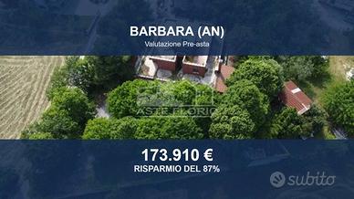 Immobile in asta di 2734 m² a Barbara