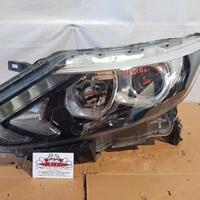 NISSAN QASHQAI J11 FANALE ANTERIORE SINISTRO LED