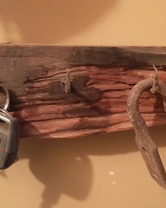 portachiavi legno