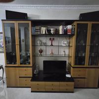 Arredamento completo compreso pianoforte