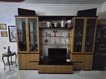 Arredamento completo compreso pianoforte