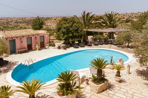 Villa per eventi e brevi soggiorni
