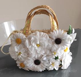 Borsa in rafia con fiori nuova 