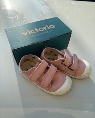 Scarpe bimba