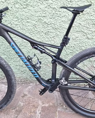 specialized epic expert evo fsr 29 M roval carbon