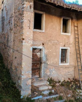 RUSTICO A BADIA CALAVENA