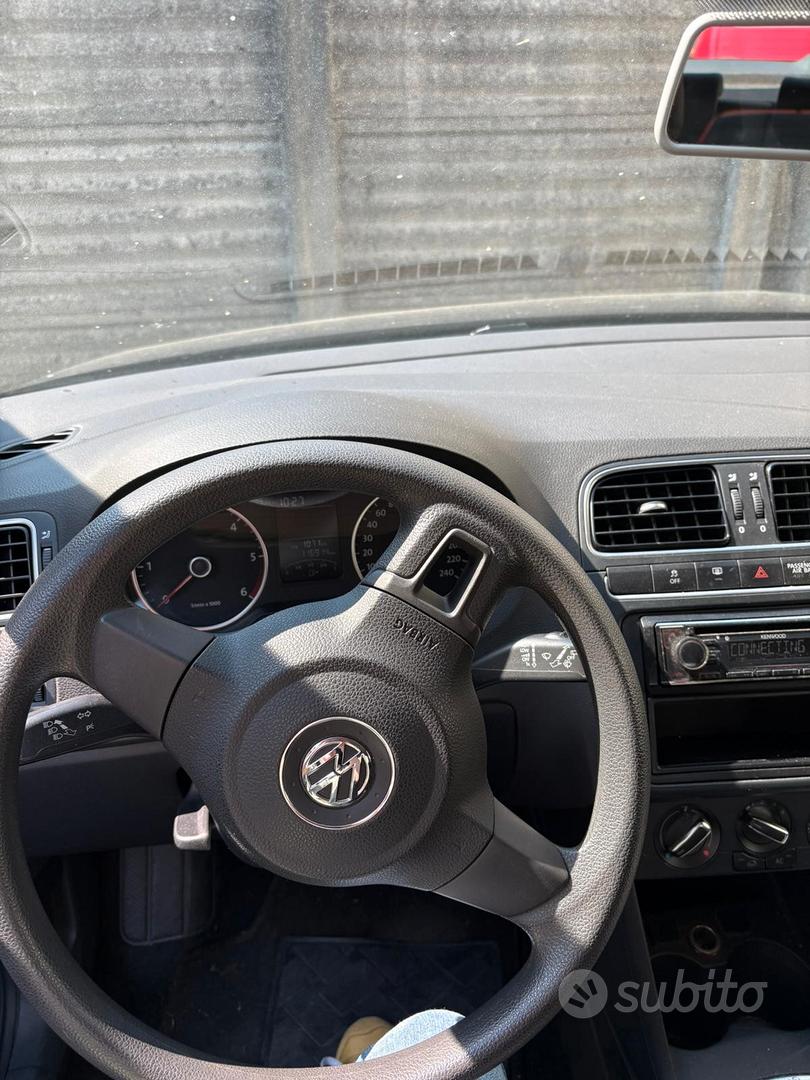 Volkswagen Polo 2013 photo 4