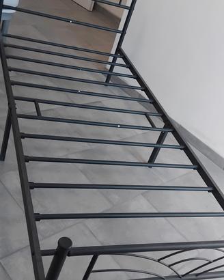 Lettino ferro battuto