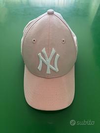 Cappello rosa con visiera New York Yenkees