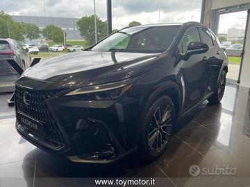 Lexus NX 2nd serie 350h Hybrid 4WD Luxury