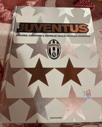 Libro storia Juventus