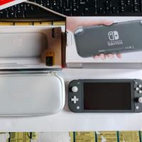 Switch Lite Grigia + Custodia