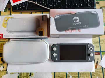 Switch Lite Grigia + Custodia