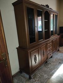 Mobile vetrina soggiorno