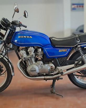 HONDA CB 750 K .