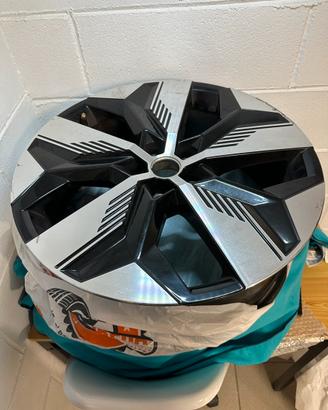 Cerchi Renault Megane E-Tech Soren 215/45 R 20