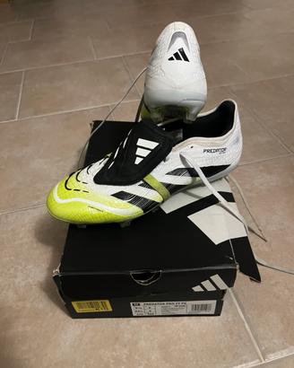 Adidas predator PRO 43 1/3. Scarpe da calcio
