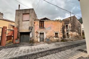 Casa da ristrutturare