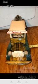 Auto D'epoca In Miniatura Legno lunghezza cm 28 us