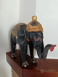 Scultura elefante cerimoniale in legno 