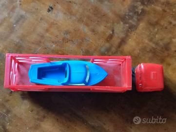 Camion Lima vintage con motoscafo scala 1:87